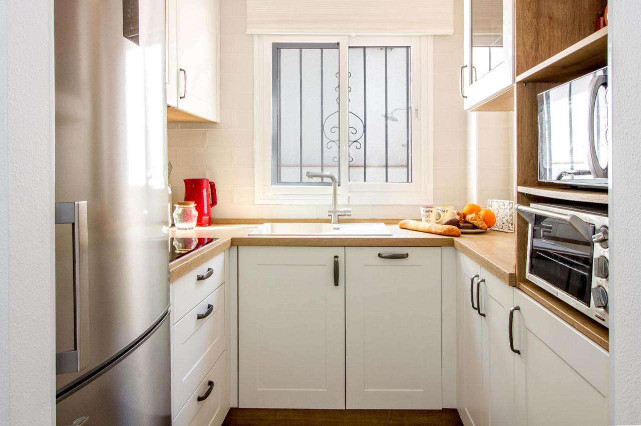 Perfectly Located Beachside Apartment In Elviria 马尔韦利亚 外观 照片