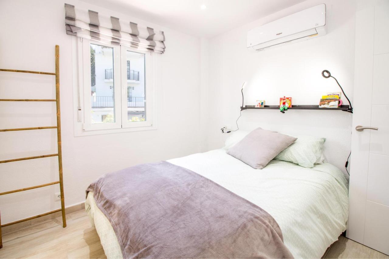 Perfectly Located Beachside Apartment In Elviria 马尔韦利亚 外观 照片